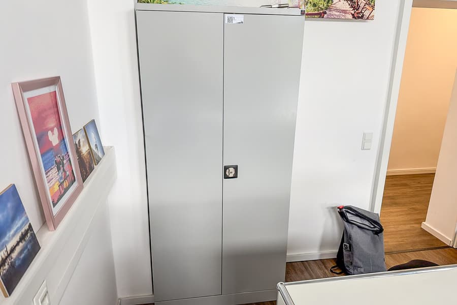 Aktenschrank VIKING Realspace Pro